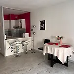 Διαμέρισμα Beautiful In Juan Les Pins Αντίμπ