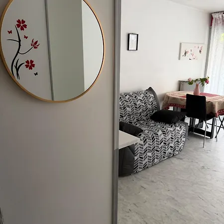 아파트 Beautiful In Juan Les Pins 앙티브