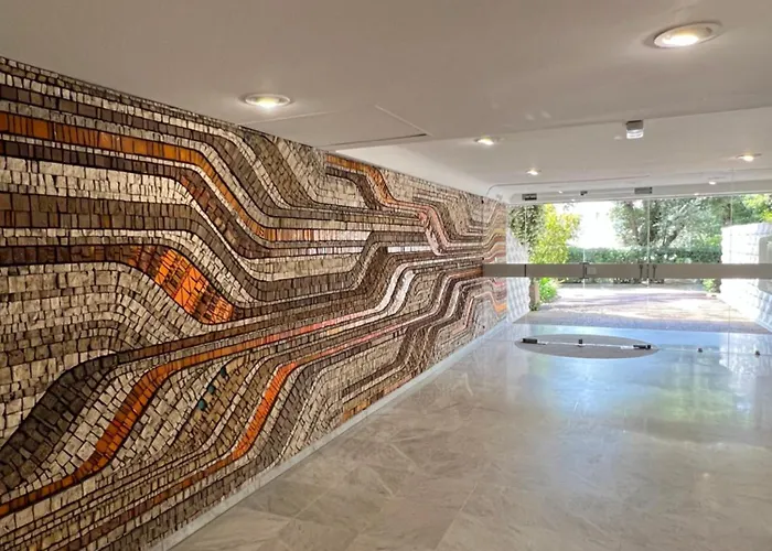 Beautiful In Juan Les Pins Διαμέρισμα *